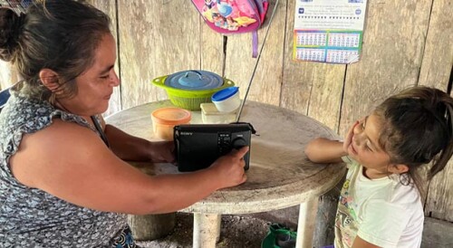 GUATEMALA RADIO2.jpg